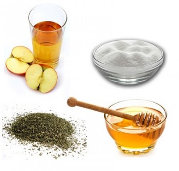 Honey and Apple Cider Vinegar Anti-Acne Facial Scrub