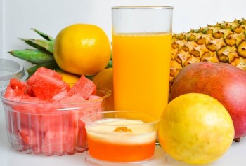 Juiving for natural allergy defense fruits