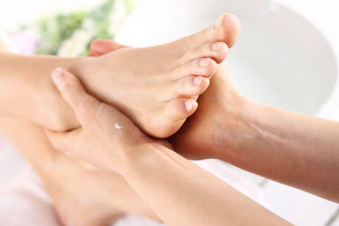 Preventing toenail fungus