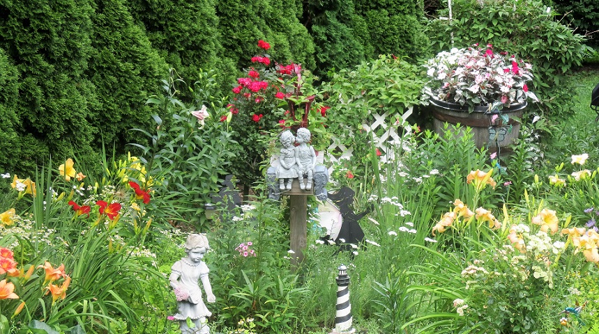 My Organic Garden, Roses, Inpatients, Day-Lilies