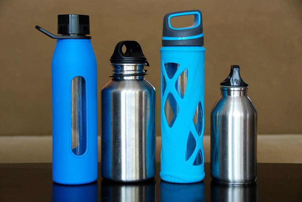 Reduce plastic use resuabe water bottle